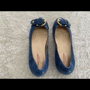 Ladies Marc Joseph blue leather shoes size 6 1/2